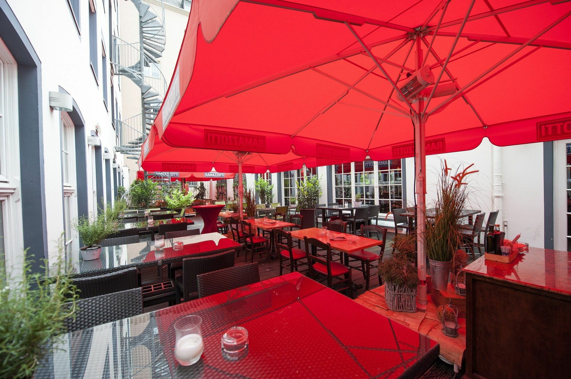 XII Apostel Albergo Cologne Exterior photo